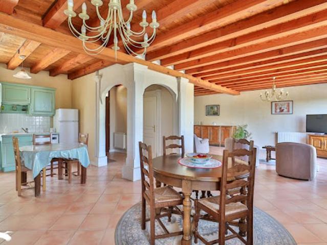 Vente Maison 5 pièces 132 m2 Mosnac Saint Simeux