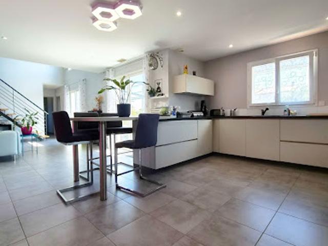 Vente Maison 5 pièces 132 m2 Bompas