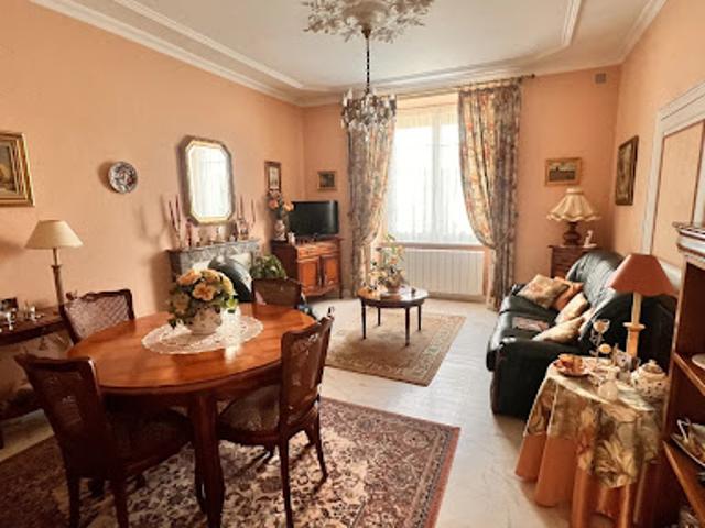 Vente Maison 5 pièces 132 m2 Chalus