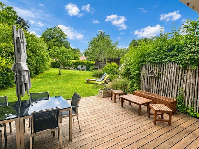 Vente Maison 5 pièces 132 m2 Les Loges en Josas