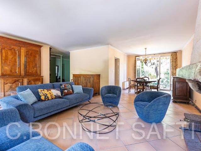 Vente Maison 5 pièces 132 m2 Plaisir