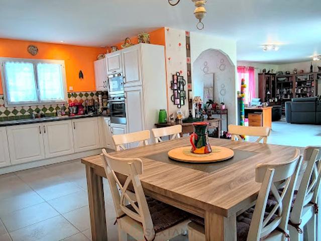 Vente Maison 5 pièces 132 m2 Saint Agne