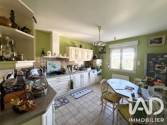 Vente Maison 5 pièces 132 m2 Saint Yrieix la Perche
