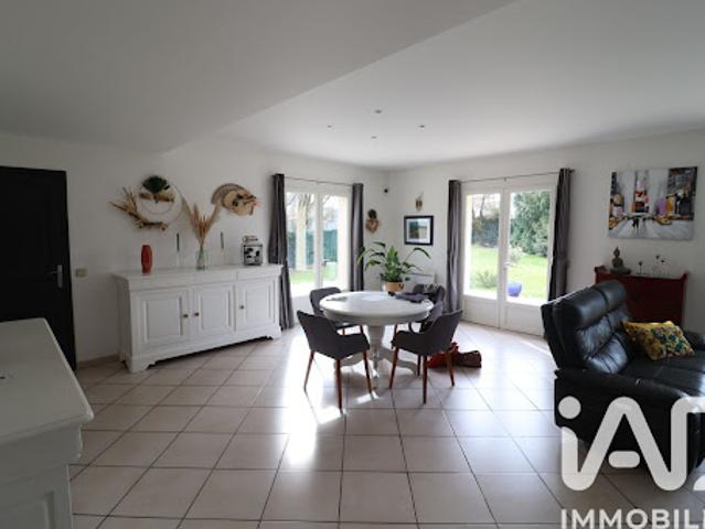 Vente Maison 5 pièces 133 m2 Artigues près Bordeaux