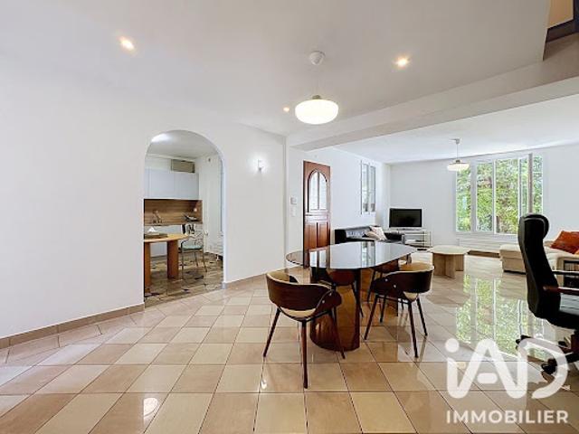 Vente Maison 5 pièces 133 m2 Issy les Moulineaux
