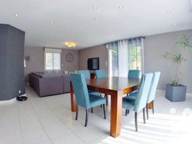 Vente Maison 5 pièces 133 m2 Louverné