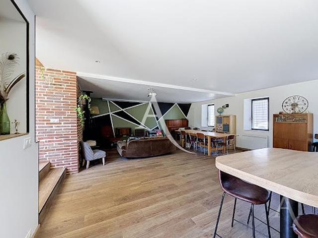 Vente Maison 5 pièces 133 m2 Saint Hilaire