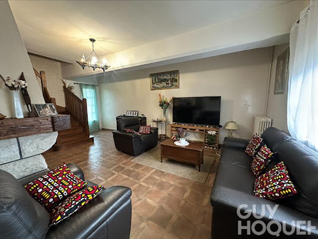 Vente Maison 5 pièces 133.59 m2 Saint Martin de Nigelles