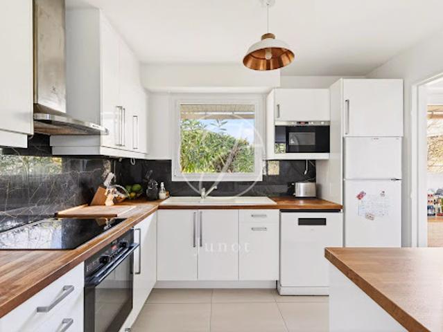 Vente Maison 5 pièces 133.6 m2 Chatou