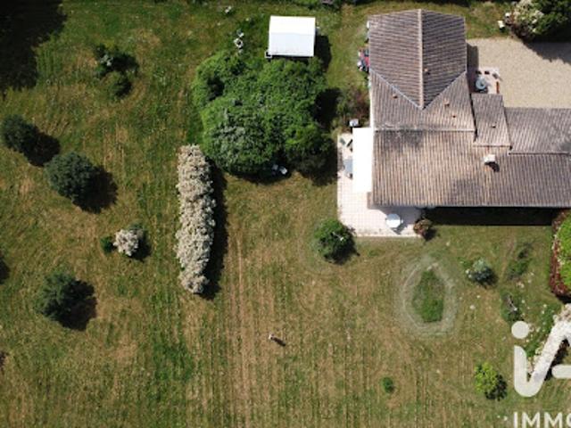 Vente Maison 5 pièces 144 m2 Montpon Ménestérol