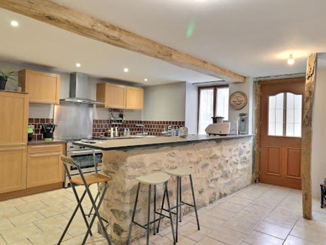 Vente Maison 5 pièces 144 m2 Morestel
