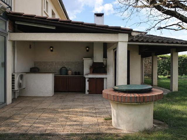 Vente Maison 5 pièces 144 m2 Bruguières