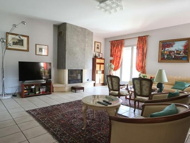 Vente Maison 5 pièces 144 m2 Ecully