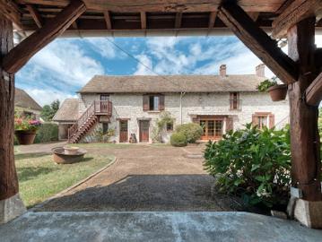 Vente Maison 5 pièces 144 m2 Garancieres