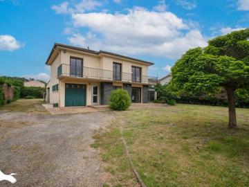 Vente Maison 5 pièces 144 m2 Gratentour