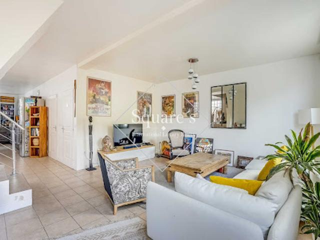 Vente Maison 5 pièces 144 m2 Puteaux