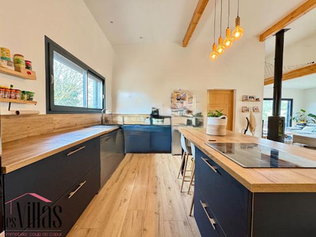 Vente Maison 5 pièces 144 m2 Rustiques