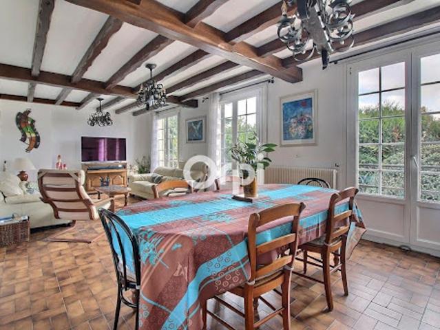 Vente Maison 5 pièces 144 m2 Viry chatillon