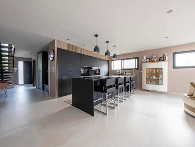 Vente Maison 5 pièces 144.4 m2 Venerque