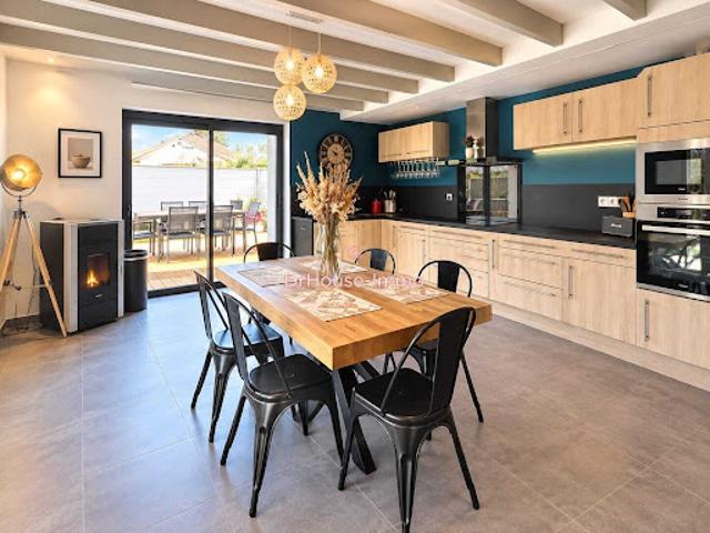 Vente Maison 5 pièces 145 m2 Misérieux