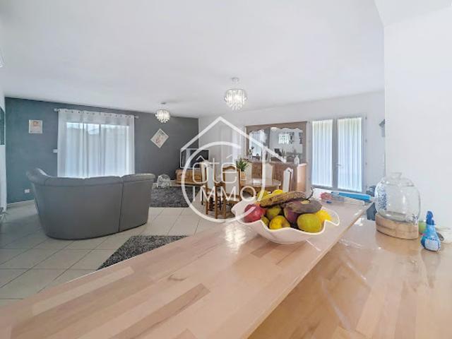 Vente Maison 5 pièces 145 m2 Mouleydier