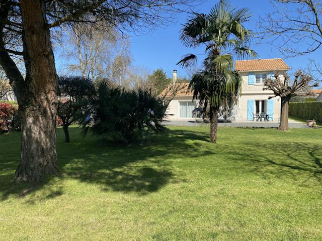 Vente Maison 5 pièces 145 m2 Aiffres