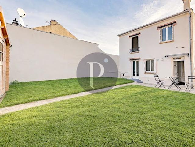 Vente Maison 5 pièces 145 m2 Arcueil