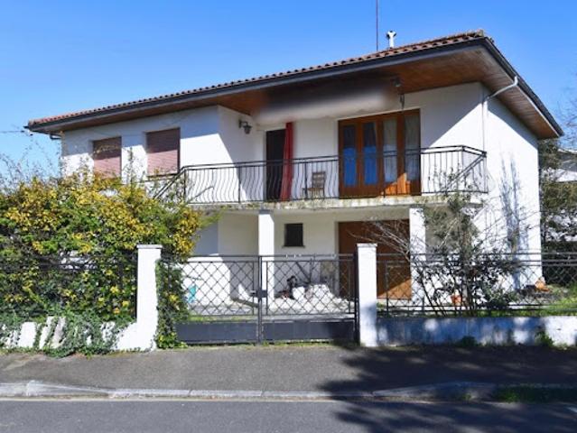 Vente Maison 5 pièces 145 m2 Bordeaux