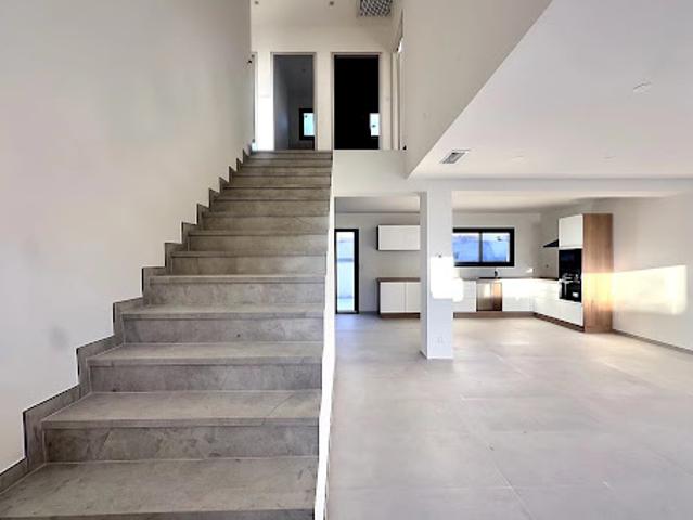 Vente Maison 5 pièces 145 m2 Canohès