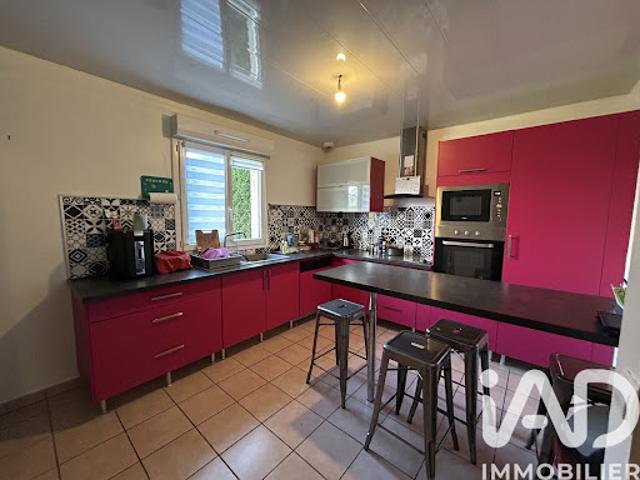 Vente Maison 5 pièces 145 m2 Contay