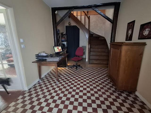 Vente Maison 5 pièces 145 m2 Fresnay l'Evêque