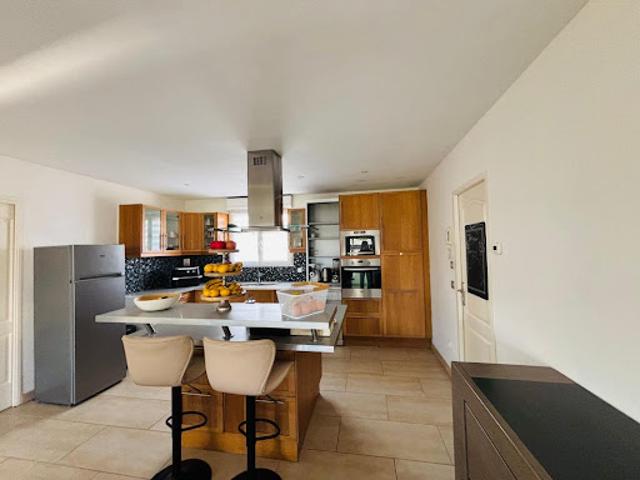 Vente Maison 5 pièces 145 m2 Génissieux