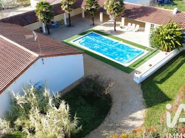 Vente Maison 5 pièces 145 m2 Iteuil