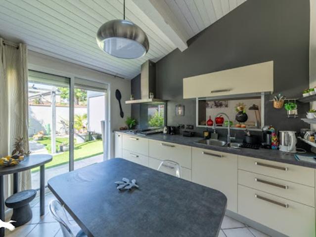 Vente Maison 5 pièces 145 m2 Lamagistère