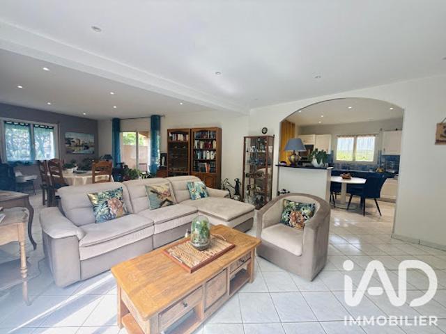 Vente Maison 5 pièces 145 m2 Saint Donat sur l'Herbasse