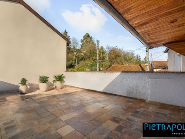 Vente Maison 5 pièces 145 m2 Sainte Foy lès Lyon