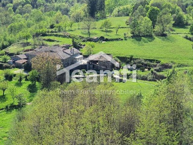 Vente Maison 5 pièces 145 m2 Thueyts