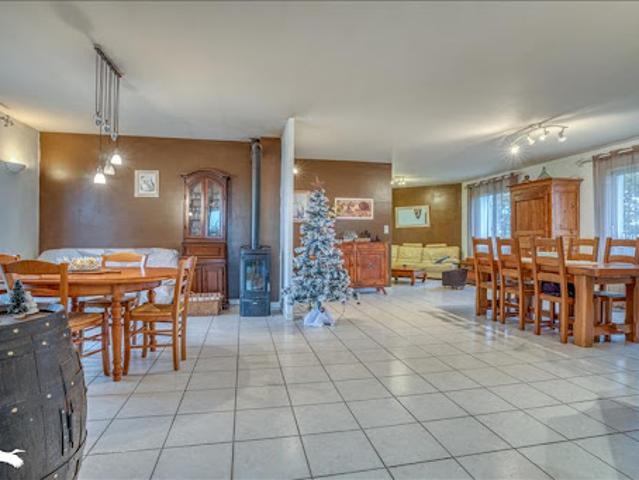 Vente Maison 5 pièces 146 m2 Miramont de Guyenne