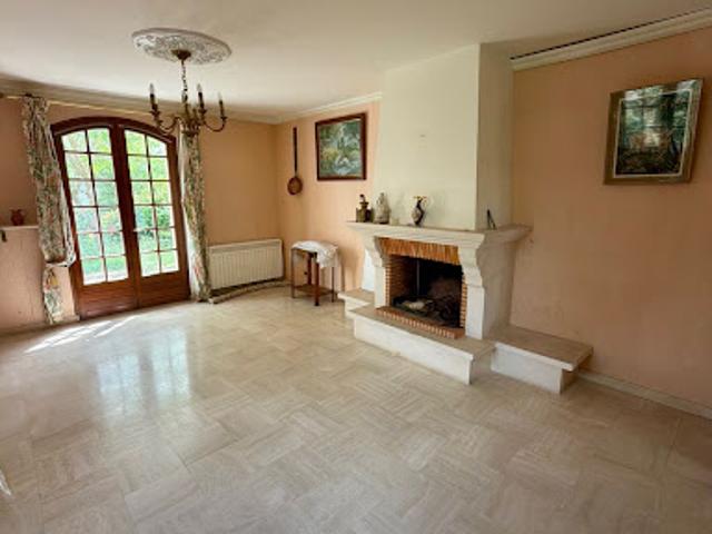 Vente Maison 5 pièces 146 m2 Neuville aux Bois