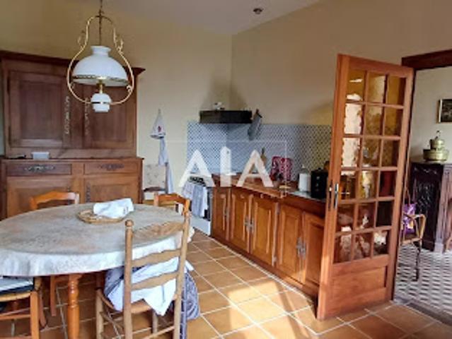 Vente Maison 5 pièces 146 m2 Les Adjots