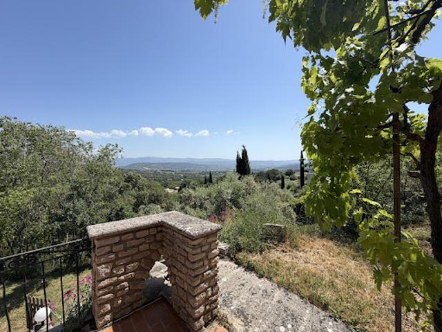 Vente Maison 5 pièces 146 m2 Saint Saturnin lès Apt