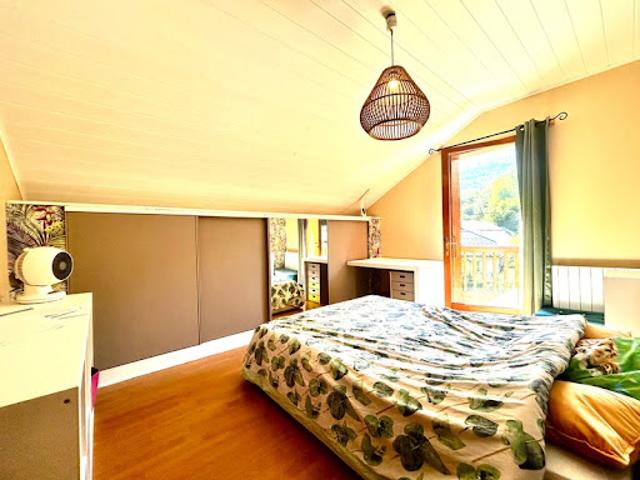 Vente Maison 5 pièces 146 m2 Sainte Hélène sur Isère