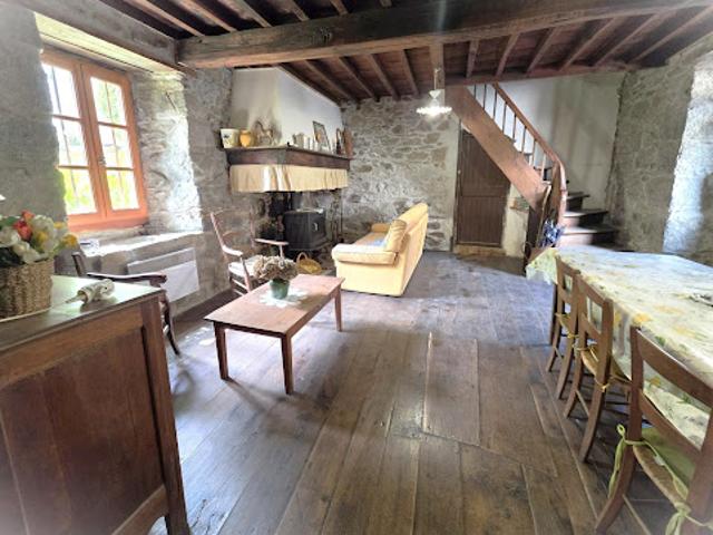 Vente Maison 5 pièces 146 m2 Serres sur Arget