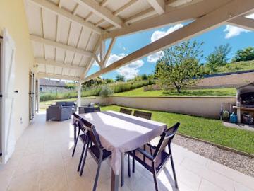 Vente Maison 5 pièces 146 m2 Porte des Pierres Dorées