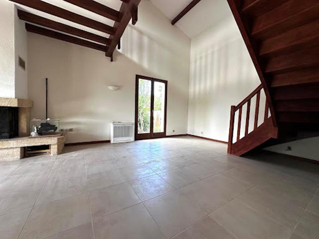 Vente Maison 5 pièces 147 m2 Montelimar
