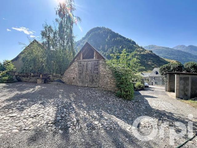 Vente Maison 5 pièces 147 m2 Oô