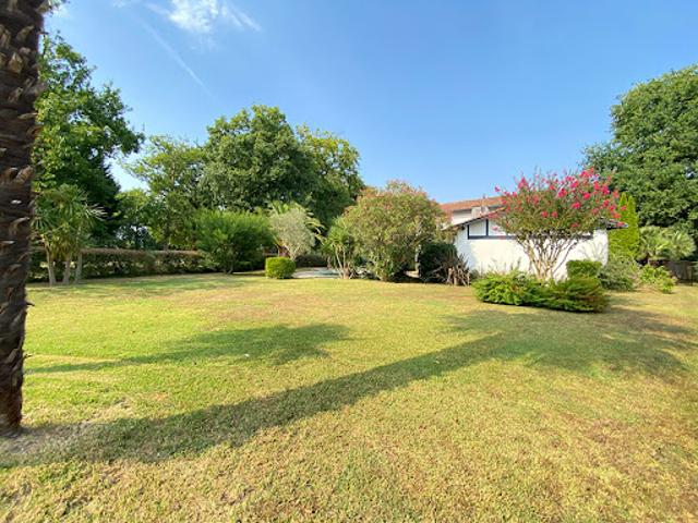 Vente Maison 5 pièces 147 m2 Bassussarry