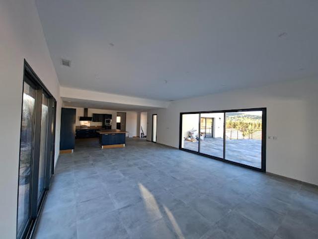 Vente Maison 5 pièces 147 m2 Saint Chinian