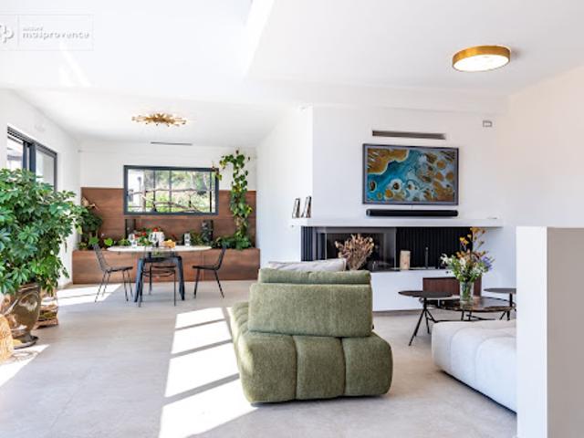 Vente Maison 5 pièces 147 m2 Saint Paul Trois Châteaux