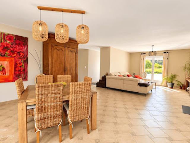 Vente Maison 6 pièces 147 m2 Villefranche de Lonchat